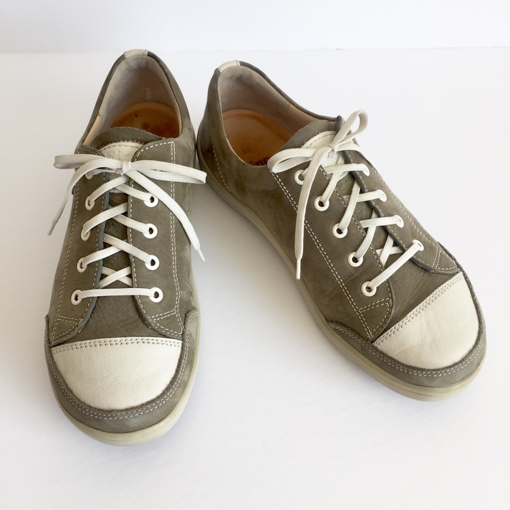 Finn Comfort Olive Green and Cream Leather Sneakers